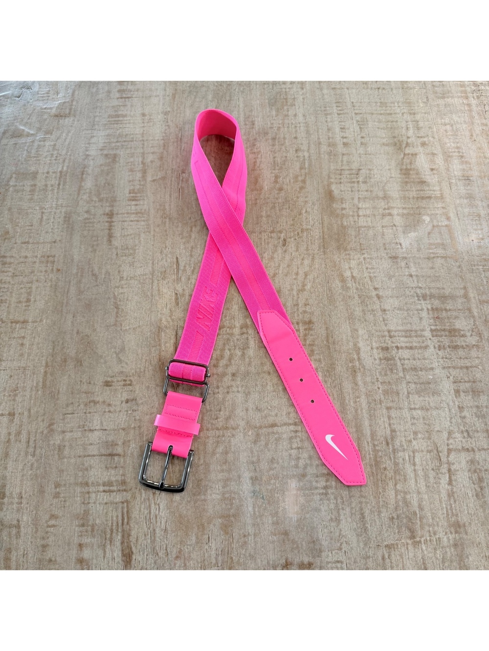 Nike Baseball Softball Belt 2.0 Adult Adjustable Hot Pink Gunmetal Buckle